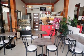 Apihap Hotel