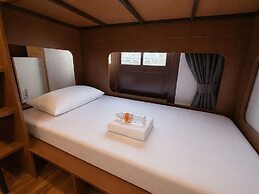 Bugis Social- Newly Renovated