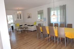 Holidayhome in Nowe Warpno for 10 Persons