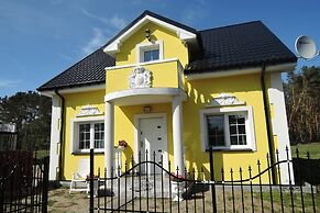 Holidayhome in Nowe Warpno for 10 Persons