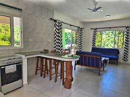 Fond B'offay Lodge