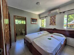 Fond B'offay Lodge