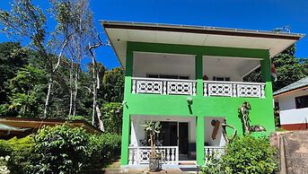 Fond B'offay Lodge