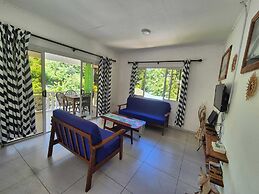 Fond B'offay Lodge