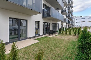 Lumina apartment with patio and parking