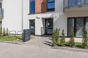 Lumina apartment with patio and parking