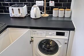 Parking - Garden - Wifi - Sleeps 4
