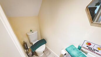 Perfect for Contractors 4-bedrooms Sleeps 7