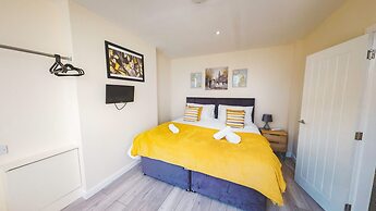 Perfect for Contractors 4-bedrooms Sleeps 7