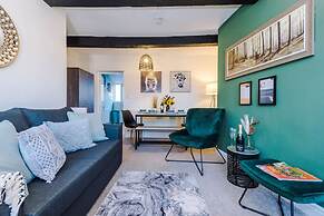 Cosy House Amazing Location Perfect for Couples