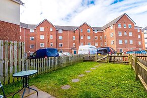 Spacious Home Ideal for Professionals Sleeps 8