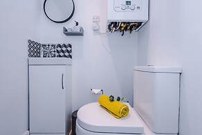 Pristine Home With Parking Ideal for Contractors