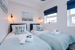 Fresh House Amazing Location Great for Couples