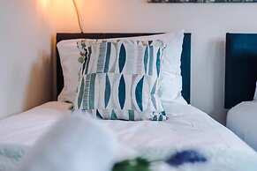 Fresh House Amazing Location Great for Couples