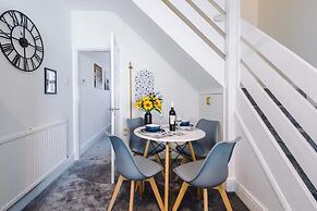 Fresh House Amazing Location Great for Couples