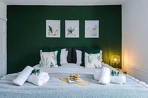 Fresh House Amazing Location Great for Couples