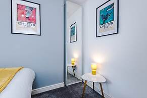 Stylish Home Incredible Location Sleeps 5