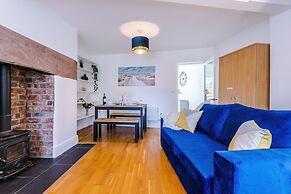 Lovely House Great Location Perfect for Couples