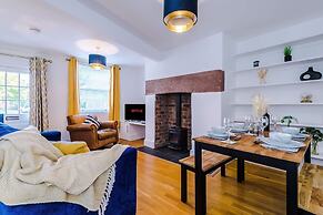 Lovely House Great Location Perfect for Couples