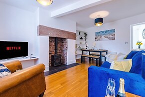 Lovely House Great Location Perfect for Couples