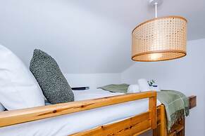 Lovely House Great Location Perfect for Couples