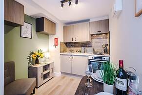 NEW Stunning Studio in the City-centre Sleeps 2