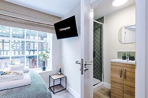NEW Stunning Studio in the City-centre Sleeps 2