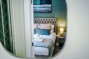 NEW Stunning Studio in the City-centre Sleeps 2