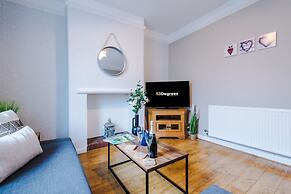 Stunning Home Amazing Location Great For Groups