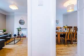 Stunning Home Amazing Location Great For Groups