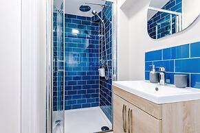 NEW Pristine Studio in the City-centre Sleeps 2