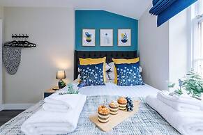 NEW Pristine Studio in the City-centre Sleeps 2