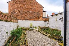Charming Home Perfectly Located in Chester
