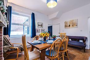 Charming Home Perfectly Located in Chester