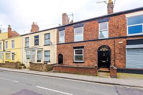 Charming Home Perfectly Located in Chester