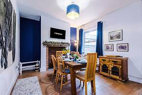 Charming Home Perfectly Located in Chester