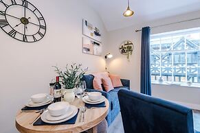 NEW Modern 1-bed Flat Great Location Sleeps 4