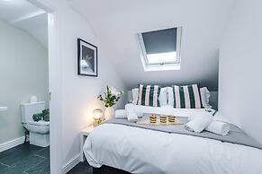 4-bed Townhouse Sleeps 10 With Games Room