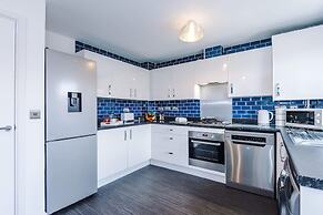 Ideal for Business Long-term Guests Free Parking