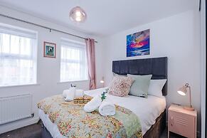 Ideal for Business Long-term Guests Free Parking