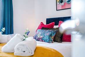 Ideal for Business Long-term Guests Free Parking