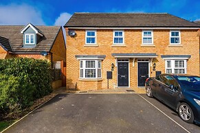 Ideal for Business Long-term Guests Free Parking