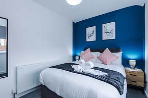 Spacious 3-bed Ideal for Long-term Business