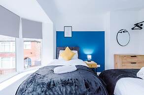 Spacious 3-bed Ideal for Long-term Business