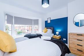 Spacious 3-bed Ideal for Long-term Business