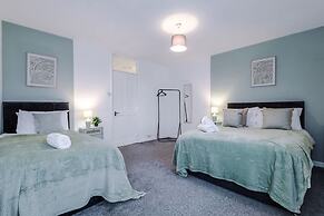 Spacious Home Ideal for Contractors Sleeps 7