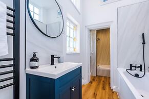 Cozy 3-bed Home Perfect for Business Groups
