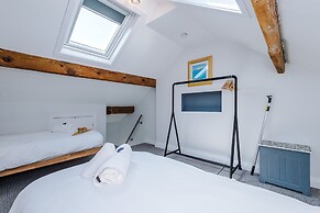 Cozy 3-bed Home Perfect for Business Groups