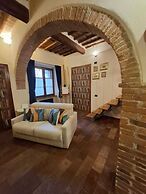 Il Pacchiarotto-Medieval Walls