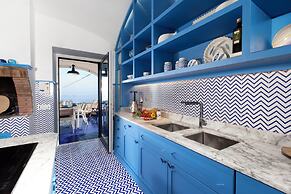 De Vivo Realty - Villa Blue Skyline